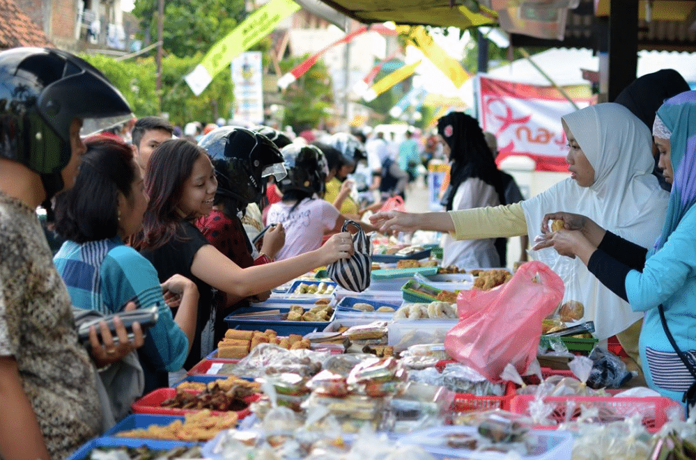 Dari Mana Asal Budaya Ngabuburit Cari Tahu Yuk